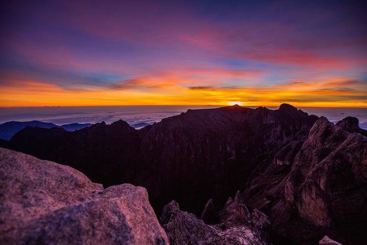 Sunrise-over-Kinabalu-National-Park-from-the-summit.-Photo-sunriseodyssey.com_