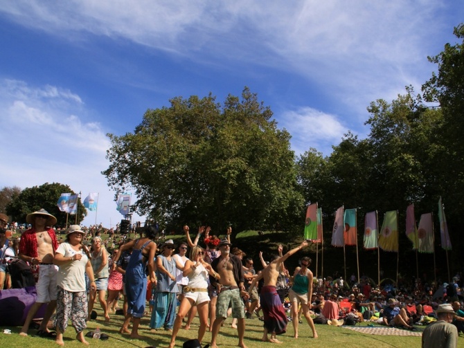 WOMAD New Zealand dancing