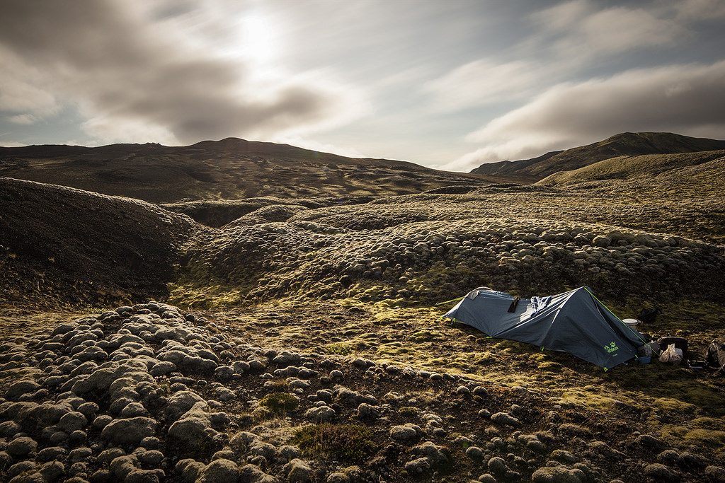 student travel Camping in Iceland 