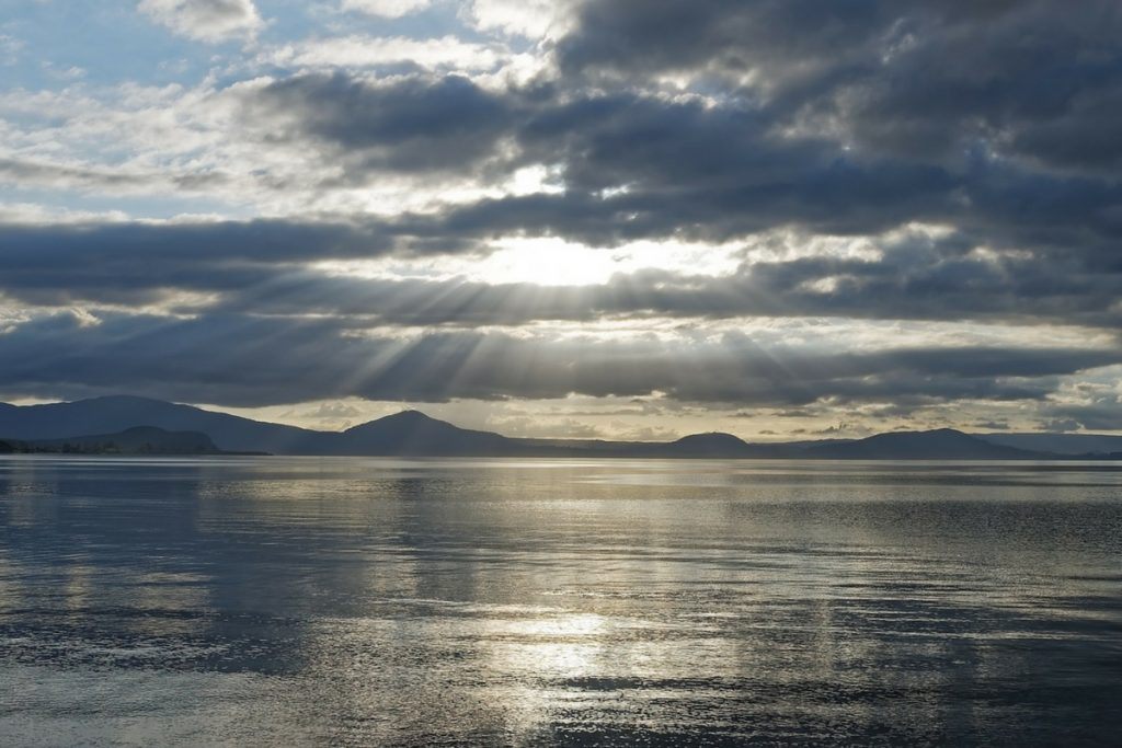  Skydiving In Australia and lake taupo new zealand