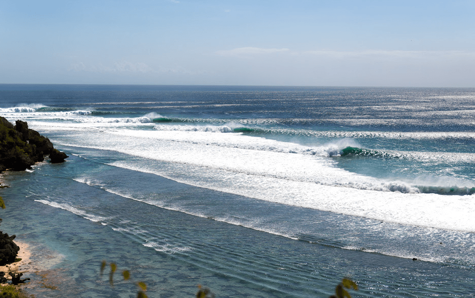 Margaret River Pro moves to Bali's most famous wave Uluwatu