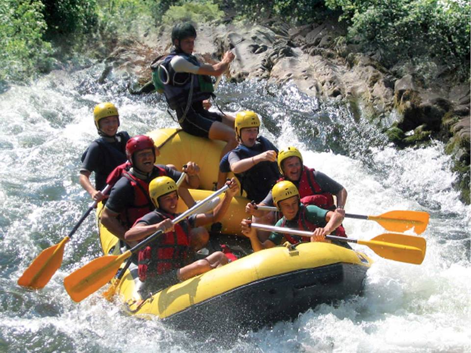 Uhina Whitewater rafting 