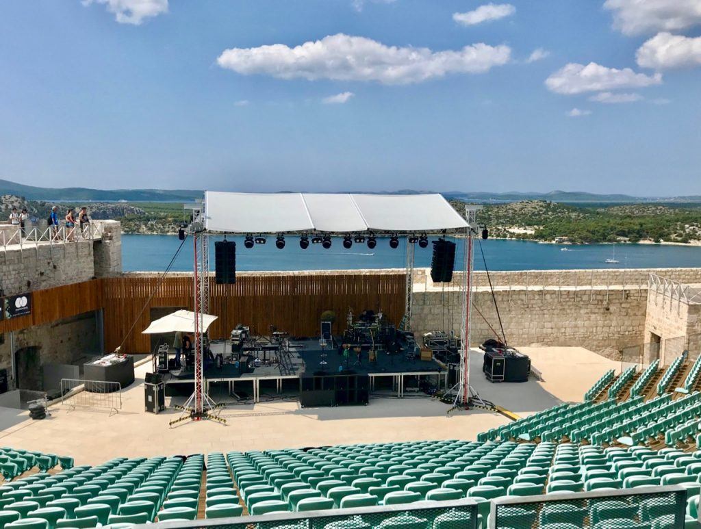 breathtaking views over the water and a killer acoustic bouncing across the fortress walls