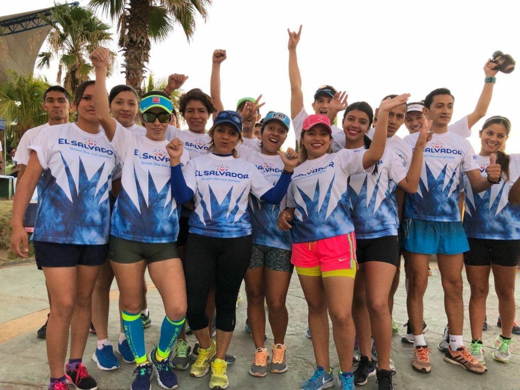 running community and marathon runners in El Salvador